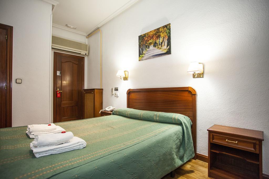 Pension Carrera Madrid Oda fotoğraf